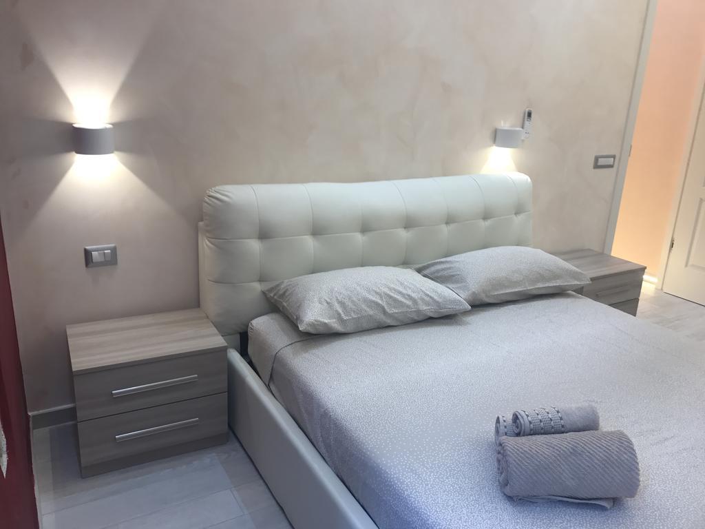 Spartacus Inn Apartment Roma Exterior foto