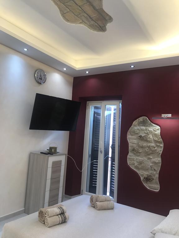Spartacus Inn Apartment Roma Exterior foto